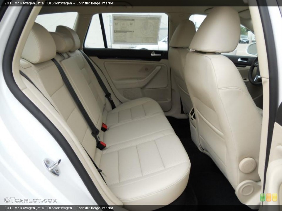 Cornsilk Beige Interior Photo for the 2011 Volkswagen Jetta TDI SportWagen #49613023