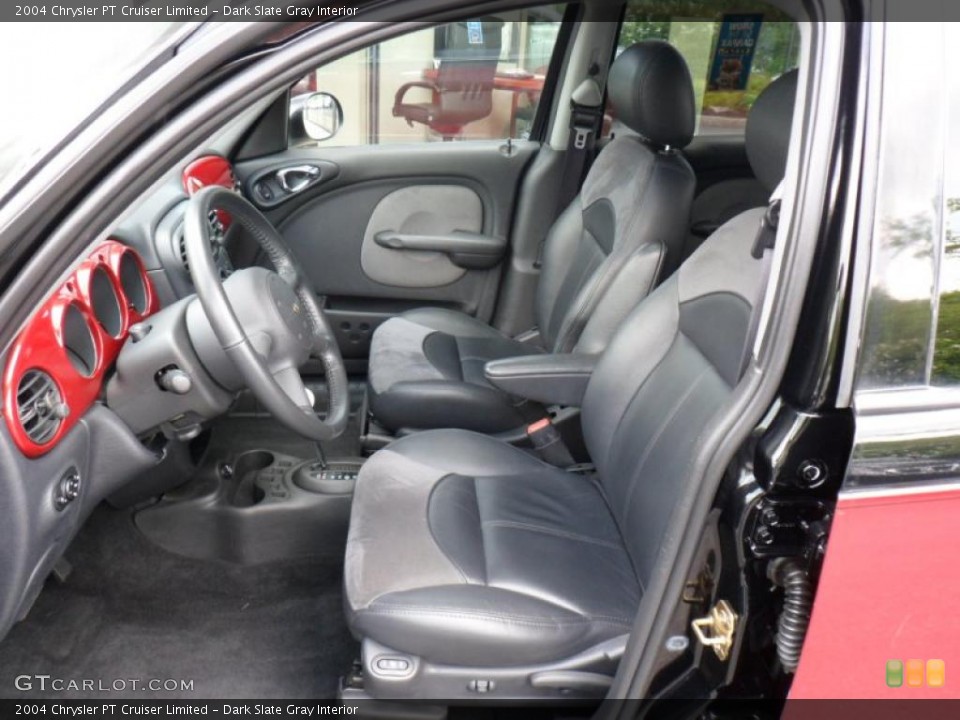 Dark Slate Gray Interior Photo for the 2004 Chrysler PT Cruiser Limited #49614829