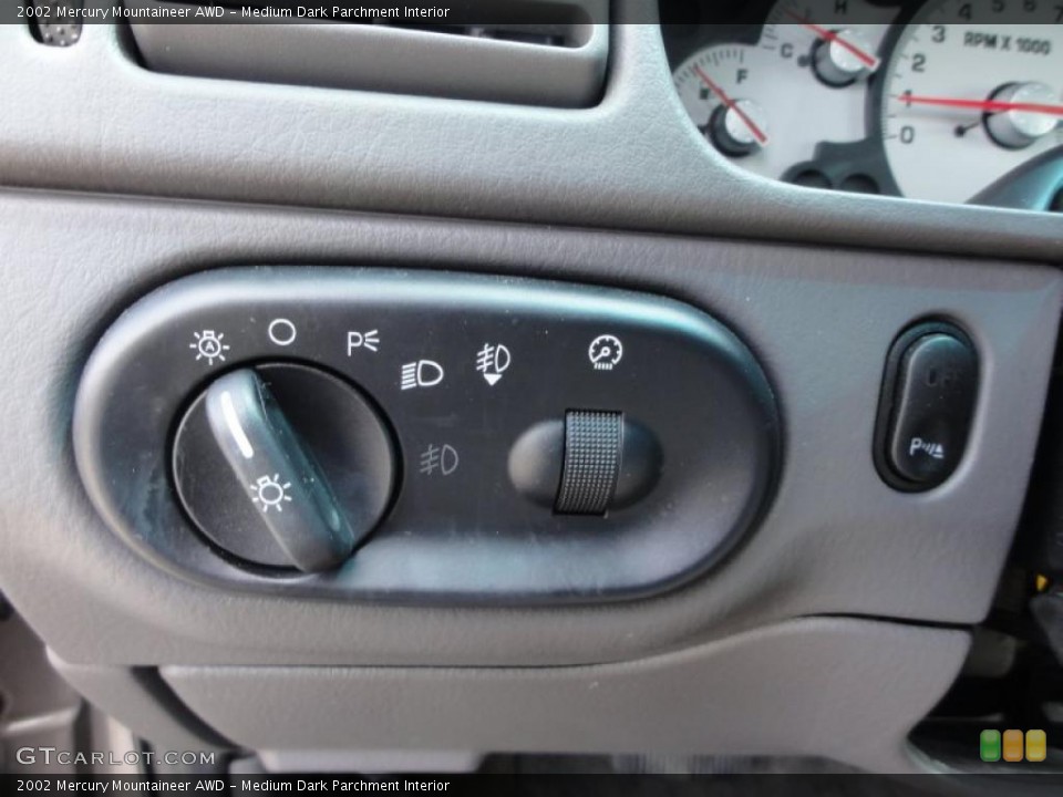 Medium Dark Parchment Interior Controls for the 2002 Mercury Mountaineer AWD #49620061