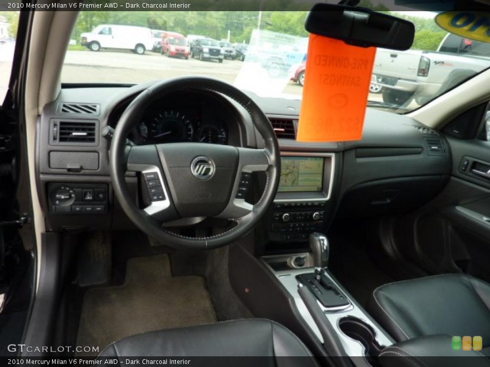 Dark Charcoal Interior Photo for the 2010 Mercury Milan V6 Premier AWD #49620736