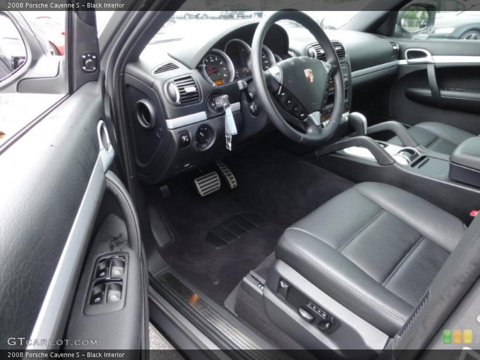 Black Interior Photo for the 2008 Porsche Cayenne S #49621087