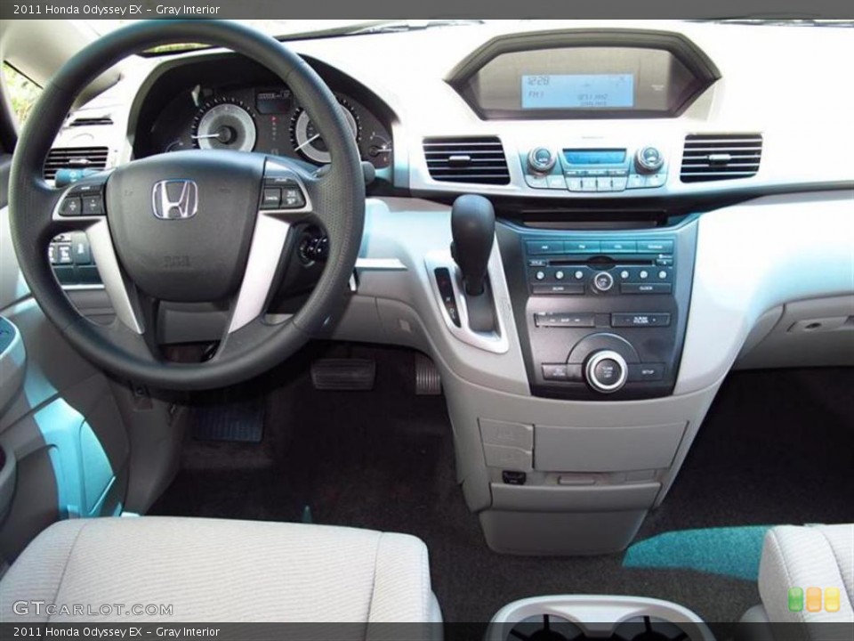 Gray Interior Dashboard for the 2011 Honda Odyssey EX #49628902
