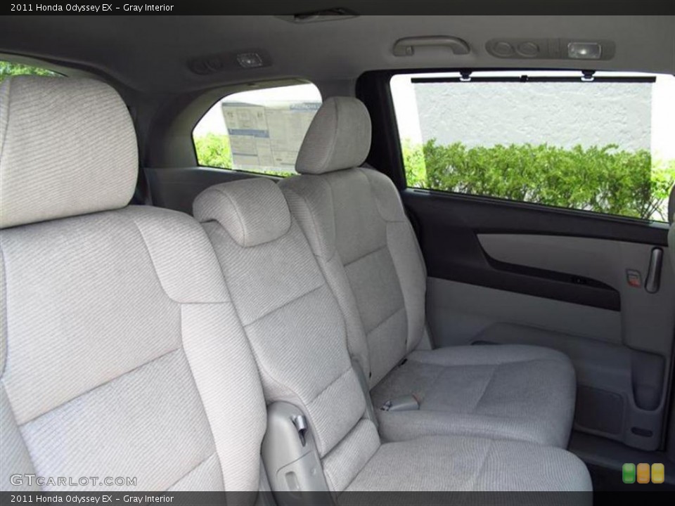 Gray Interior Photo for the 2011 Honda Odyssey EX #49628914