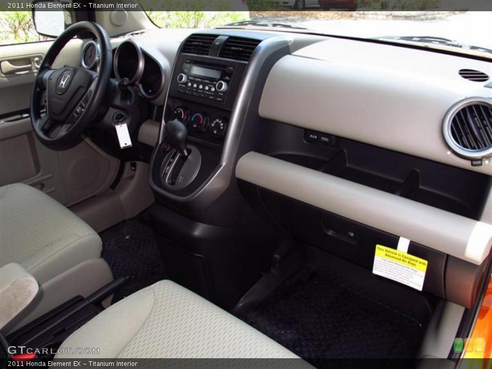 Titanium Interior Photo for the 2011 Honda Element EX #49628992