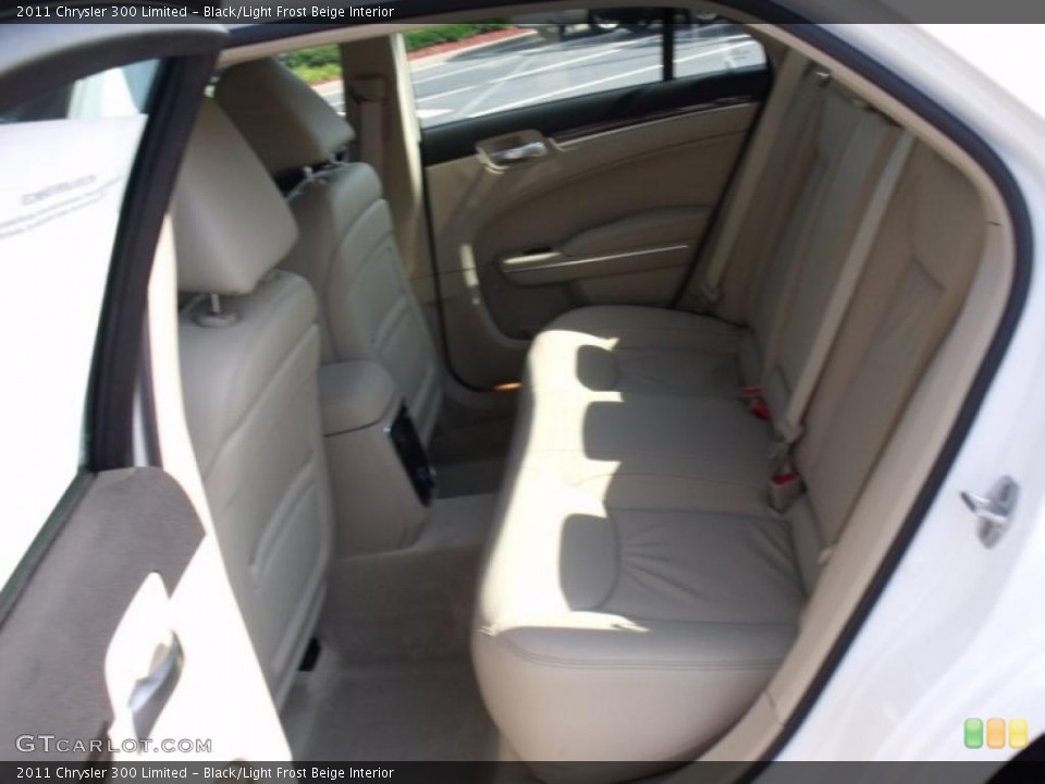 Black/Light Frost Beige Interior Photo for the 2011 Chrysler 300 Limited #49630619