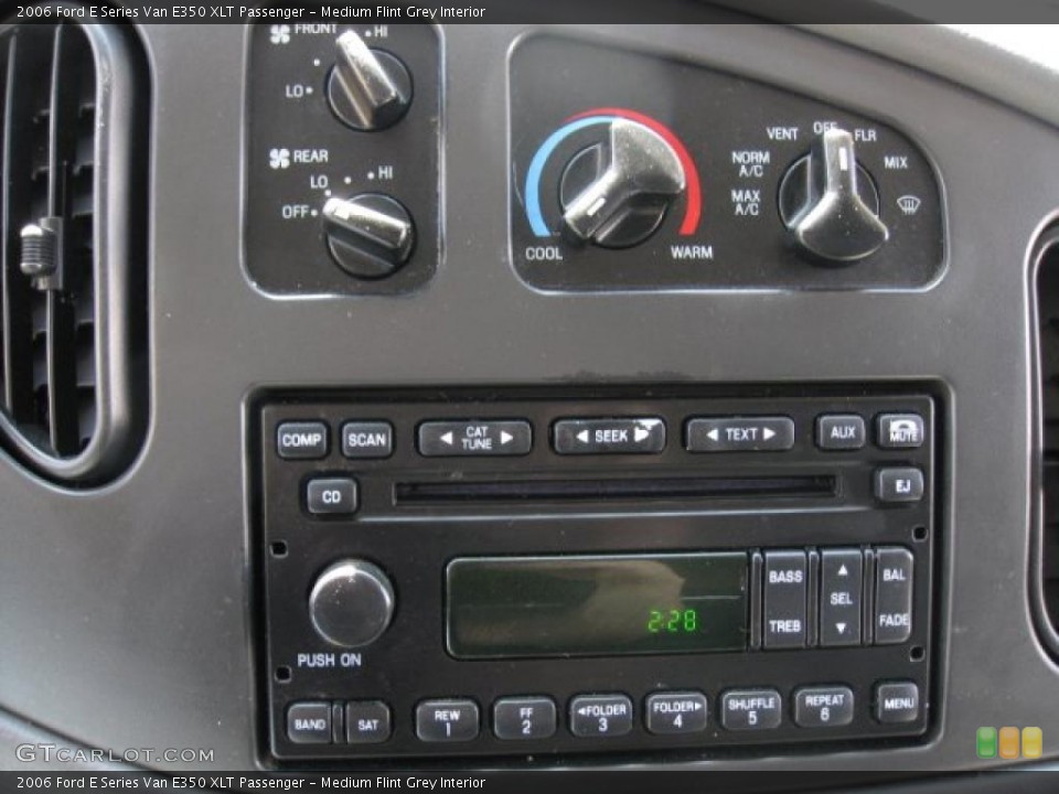 Medium Flint Grey Interior Controls for the 2006 Ford E Series Van E350 XLT Passenger #49639076