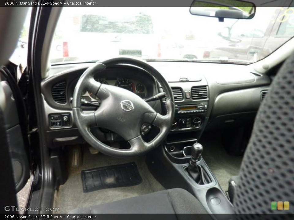 Charcoal Interior Dashboard for the 2006 Nissan Sentra SE-R Spec V #49644884