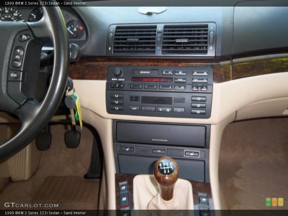 Sand Interior Controls for the 1999 BMW 3 Series 323i Sedan #49645784
