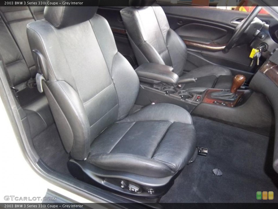 Grey Interior Photo for the 2003 BMW 3 Series 330i Coupe #49646162