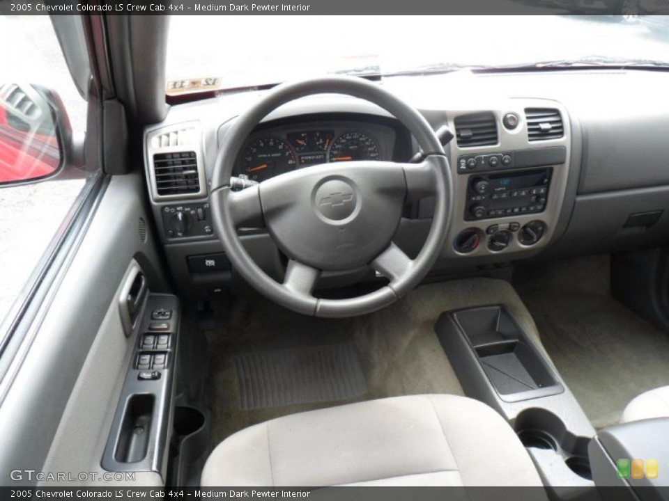 Medium Dark Pewter Interior Dashboard for the 2005 Chevrolet Colorado LS Crew Cab 4x4 #49646384