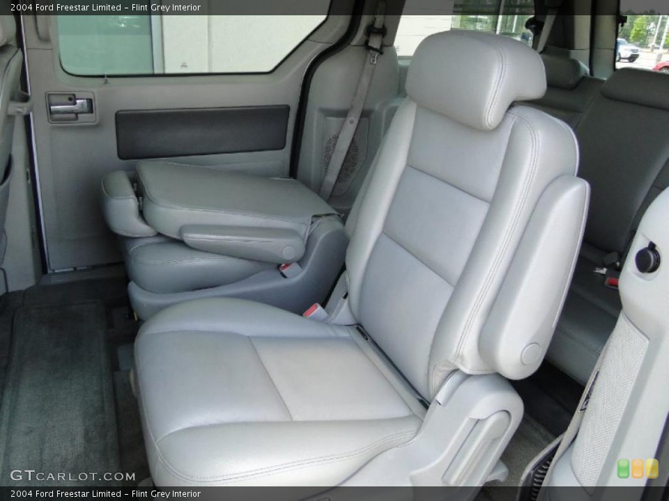 Flint Grey Interior Photo for the 2004 Ford Freestar Limited #49648619