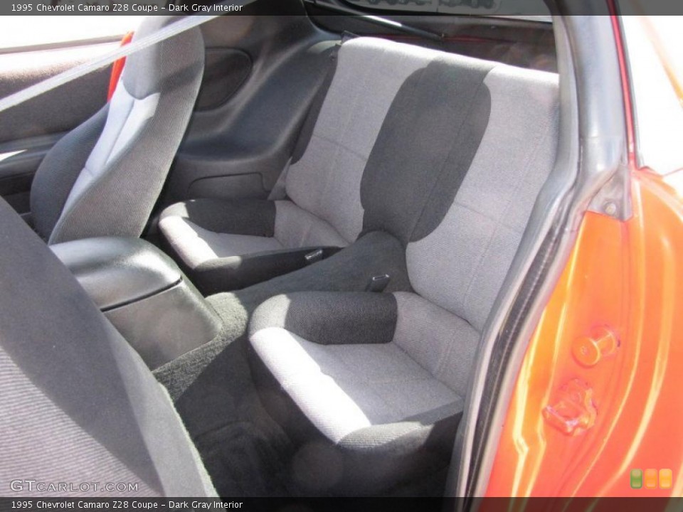 Dark Gray Interior Photo for the 1995 Chevrolet Camaro Z28 Coupe #49649189
