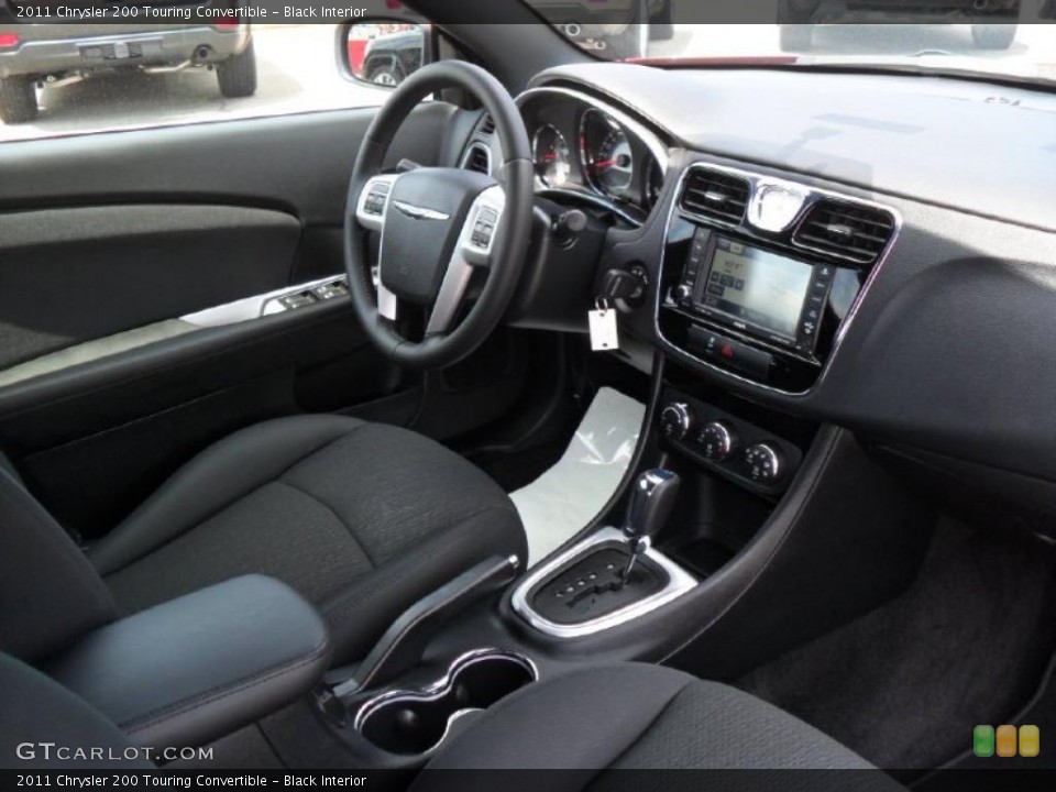 Black Interior Photo for the 2011 Chrysler 200 Touring Convertible #49653198