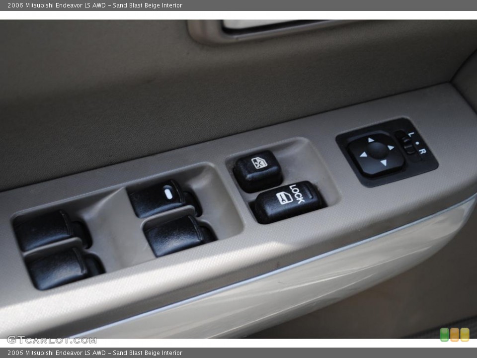 Sand Blast Beige Interior Controls for the 2006 Mitsubishi Endeavor LS AWD #49661472