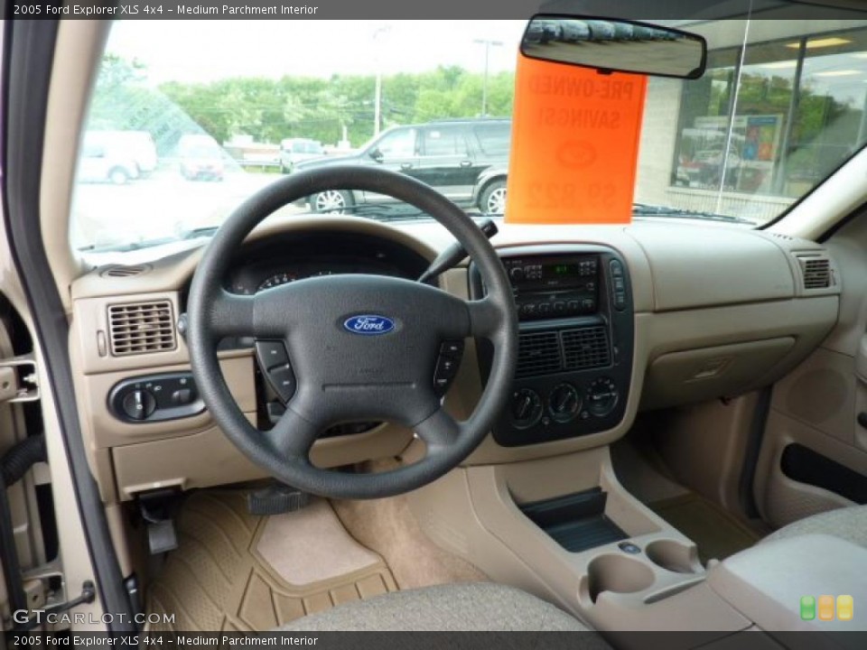 Medium Parchment Interior Photo for the 2005 Ford Explorer XLS 4x4 #49669452
