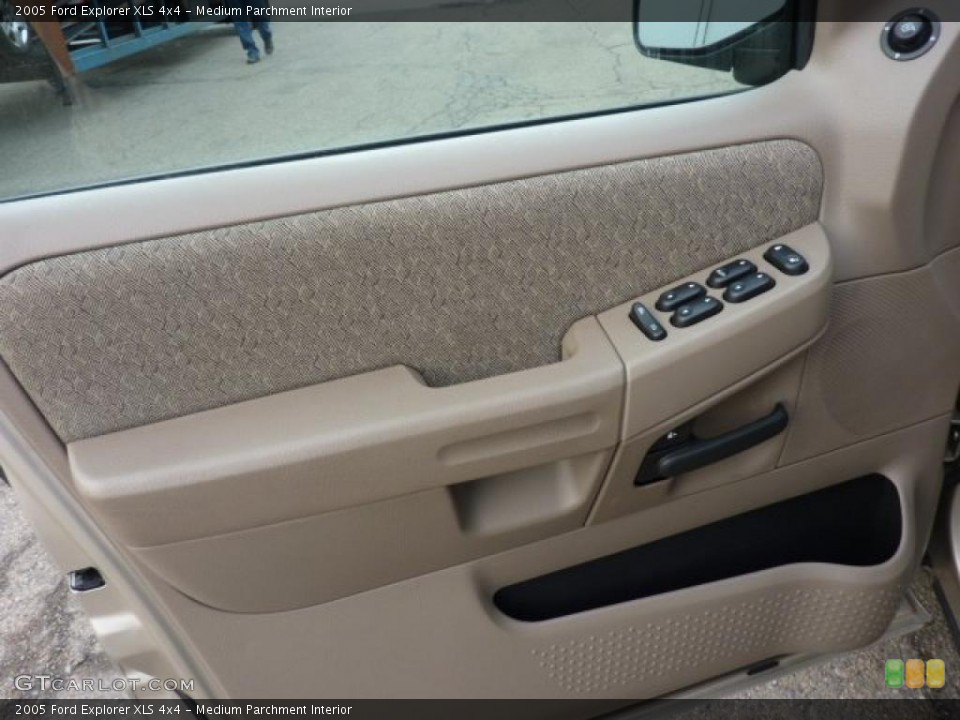 Medium Parchment Interior Door Panel for the 2005 Ford Explorer XLS 4x4 #49669485