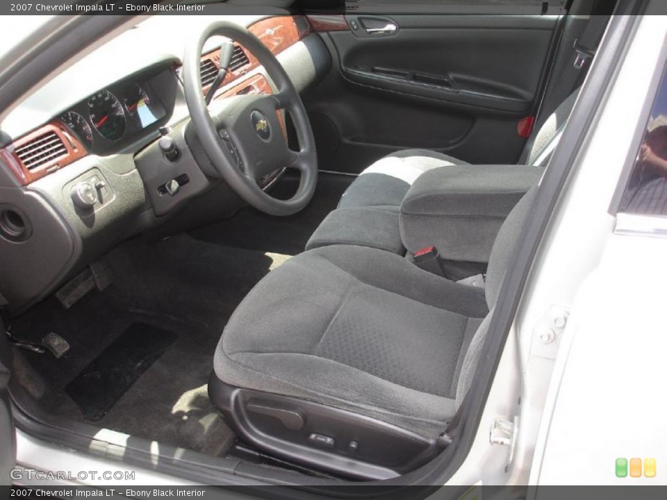 Ebony Black Interior Photo for the 2007 Chevrolet Impala LT #49671423