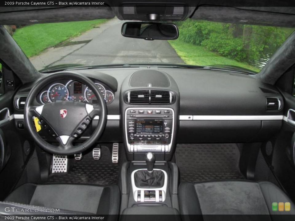 Black w/Alcantara Interior Dashboard for the 2009 Porsche Cayenne GTS #49679757