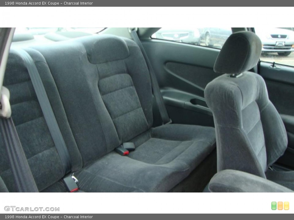 Charcoal Interior Photo for the 1998 Honda Accord EX Coupe #49684479