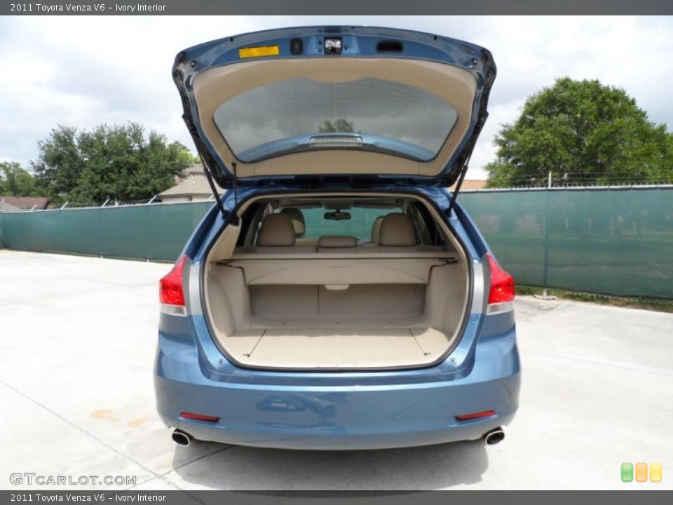 Ivory Interior Trunk for the 2011 Toyota Venza V6 #49689039