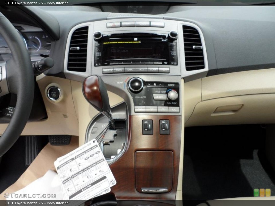 Ivory Interior Controls for the 2011 Toyota Venza V6 #49689195