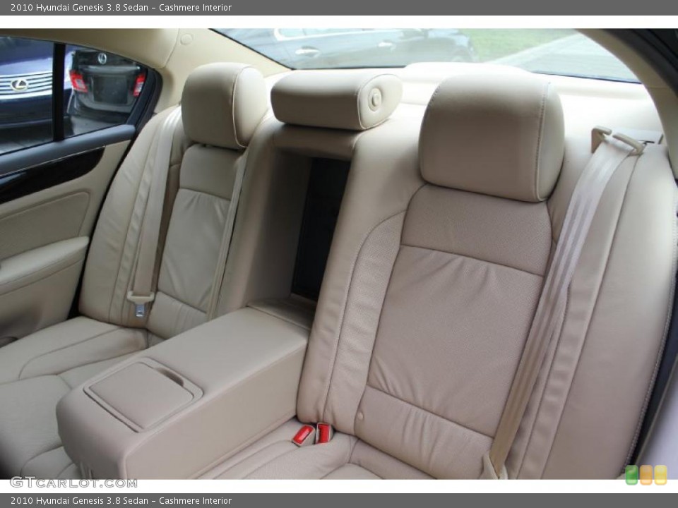 Cashmere Interior Photo for the 2010 Hyundai Genesis 3.8 Sedan #49707526