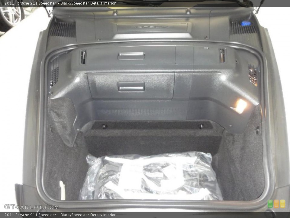 Black/Speedster Details Interior Trunk for the 2011 Porsche 911 Speedster #49713337