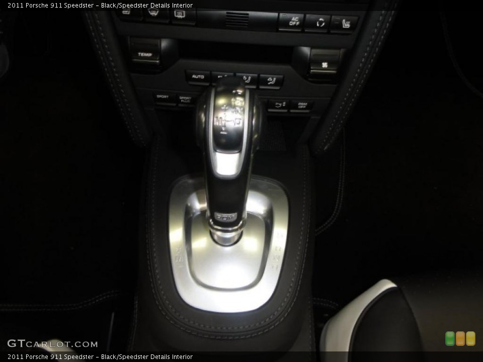 Black/Speedster Details Interior Transmission for the 2011 Porsche 911 Speedster #49713436