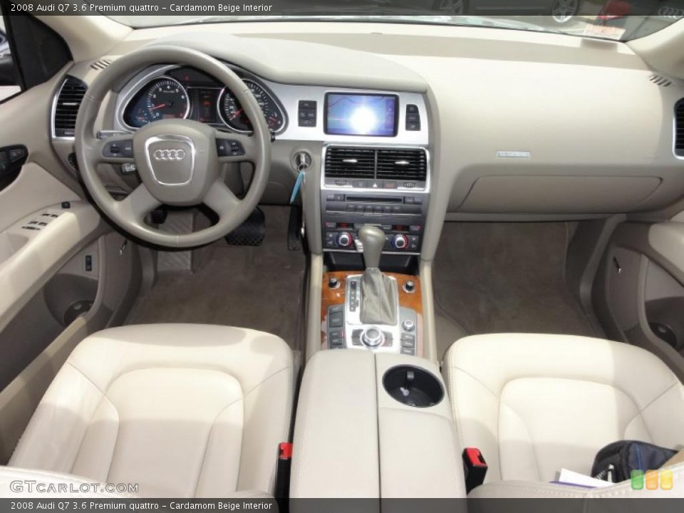 Cardamom Beige Interior Dashboard for the 2008 Audi Q7 3.6 Premium quattro #49713889