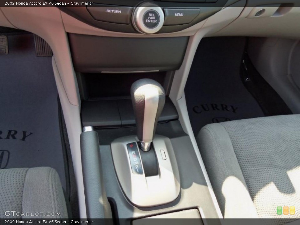 Gray Interior Transmission for the 2009 Honda Accord EX V6 Sedan #49714072