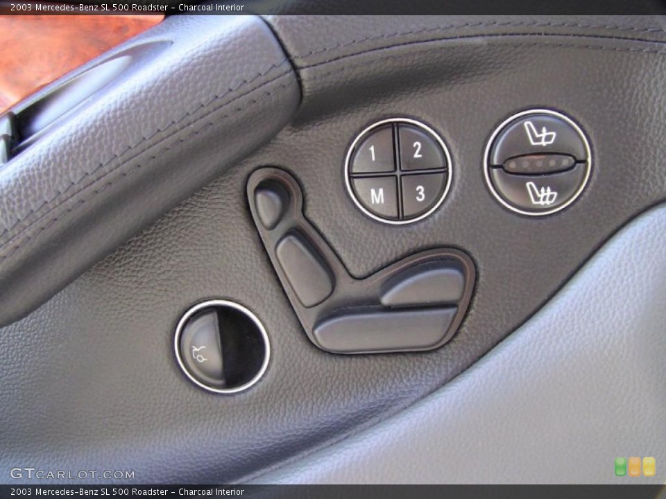 Charcoal Interior Controls for the 2003 Mercedes-Benz SL 500 Roadster #49714138