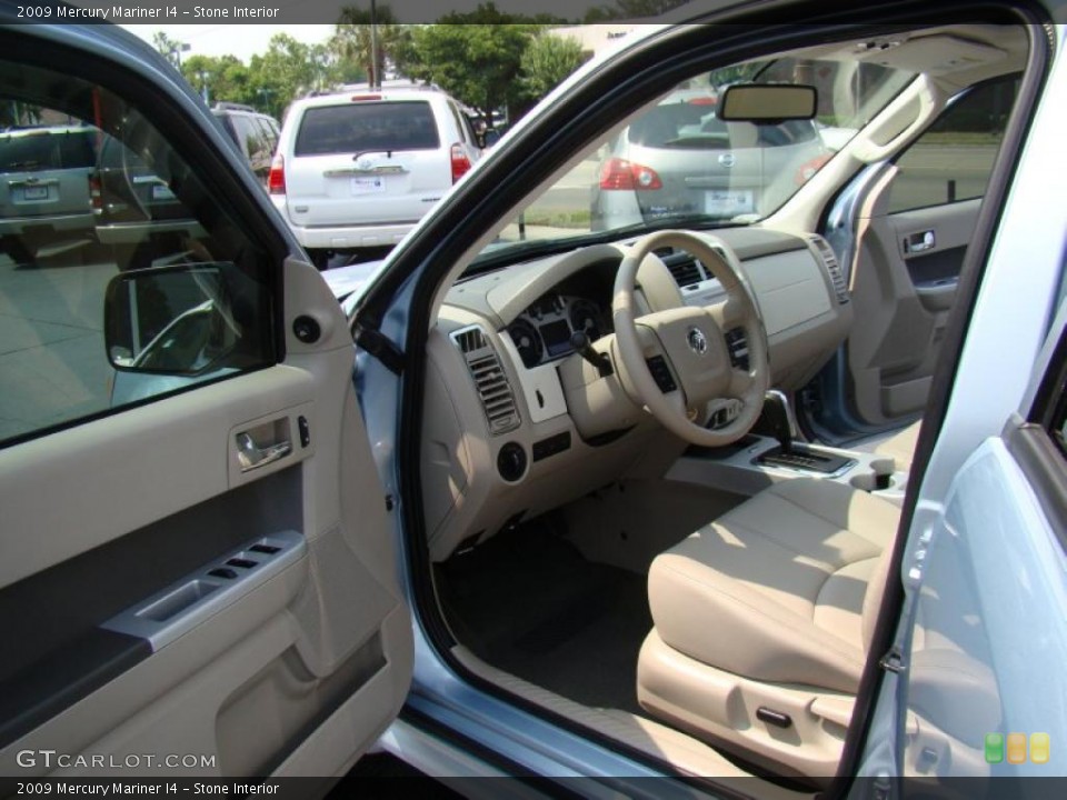 Stone Interior Photo for the 2009 Mercury Mariner I4 #49715302