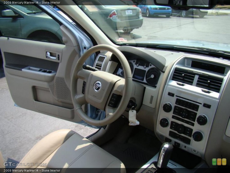 Stone Interior Photo for the 2009 Mercury Mariner I4 #49715431