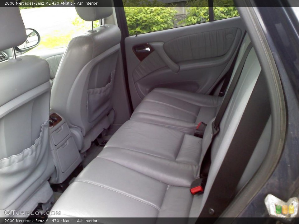 Ash Interior Photo for the 2000 Mercedes-Benz ML 430 4Matic #49716727