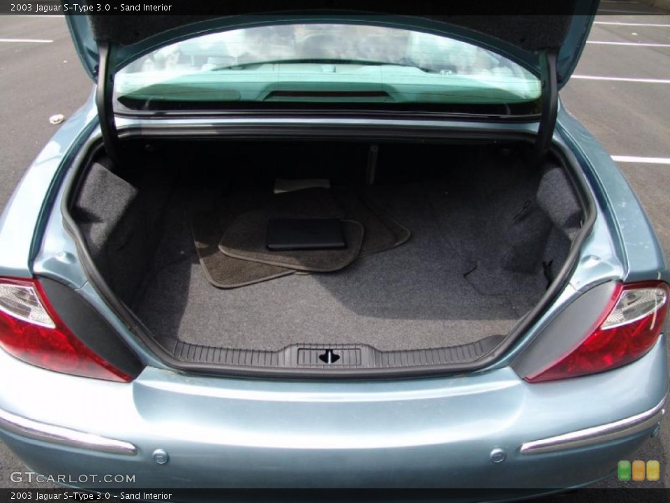 Sand Interior Trunk for the 2003 Jaguar S-Type 3.0 #49719784