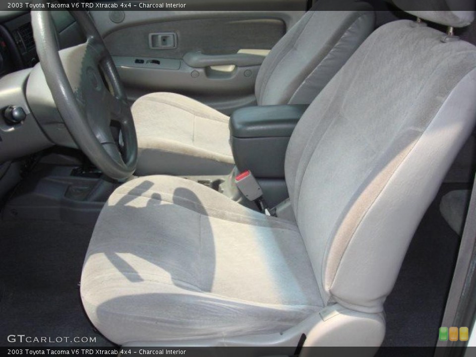Charcoal Interior Photo for the 2003 Toyota Tacoma V6 TRD Xtracab 4x4 #49728553