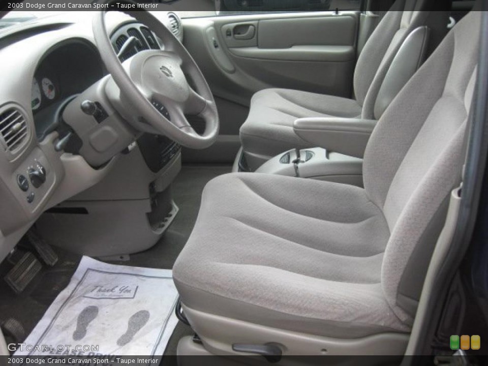 Taupe Interior Photo for the 2003 Dodge Grand Caravan Sport #49729495