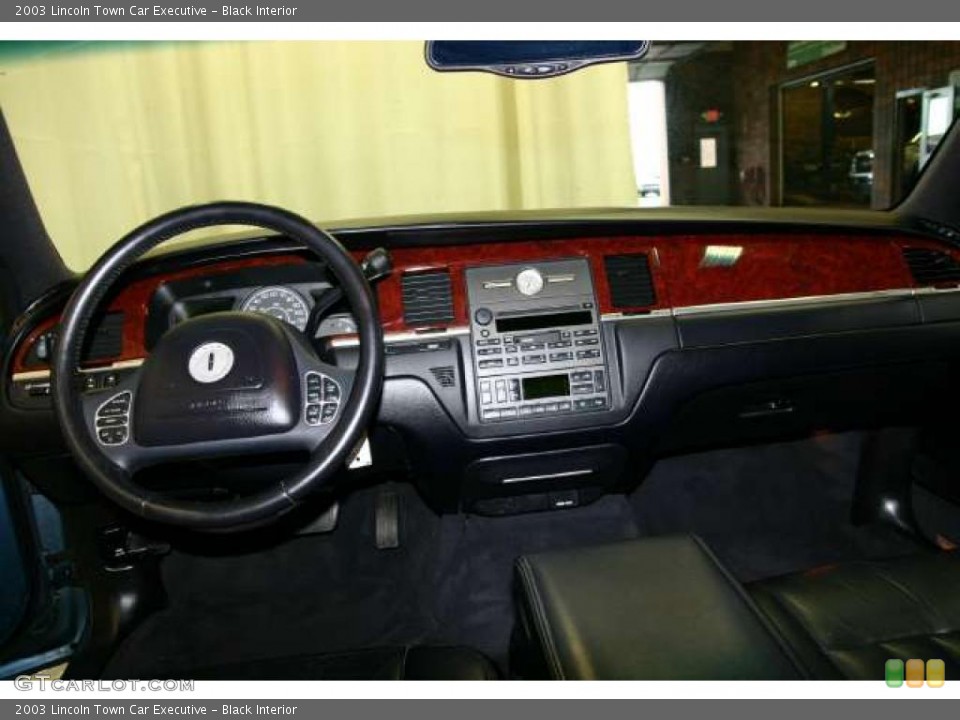 Black Interior Dashboard for the 2003 Lincoln Town Car Executive #49739989