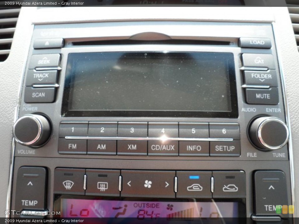 Gray Interior Controls for the 2009 Hyundai Azera Limited #49744831
