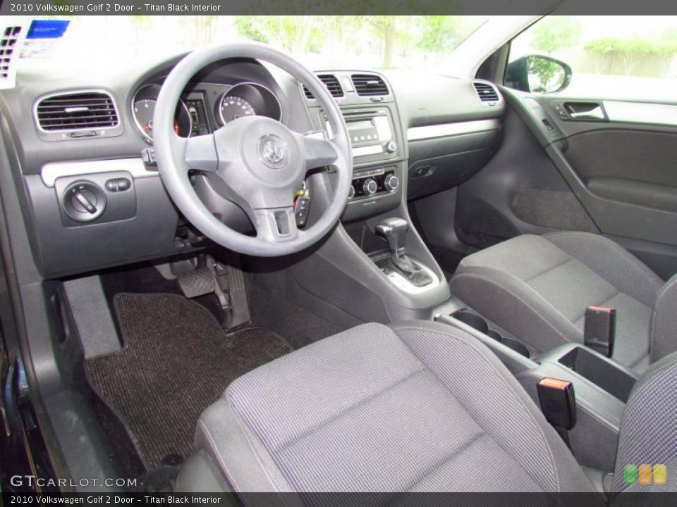 Titan Black Interior Photo for the 2010 Volkswagen Golf 2 Door #49750576
