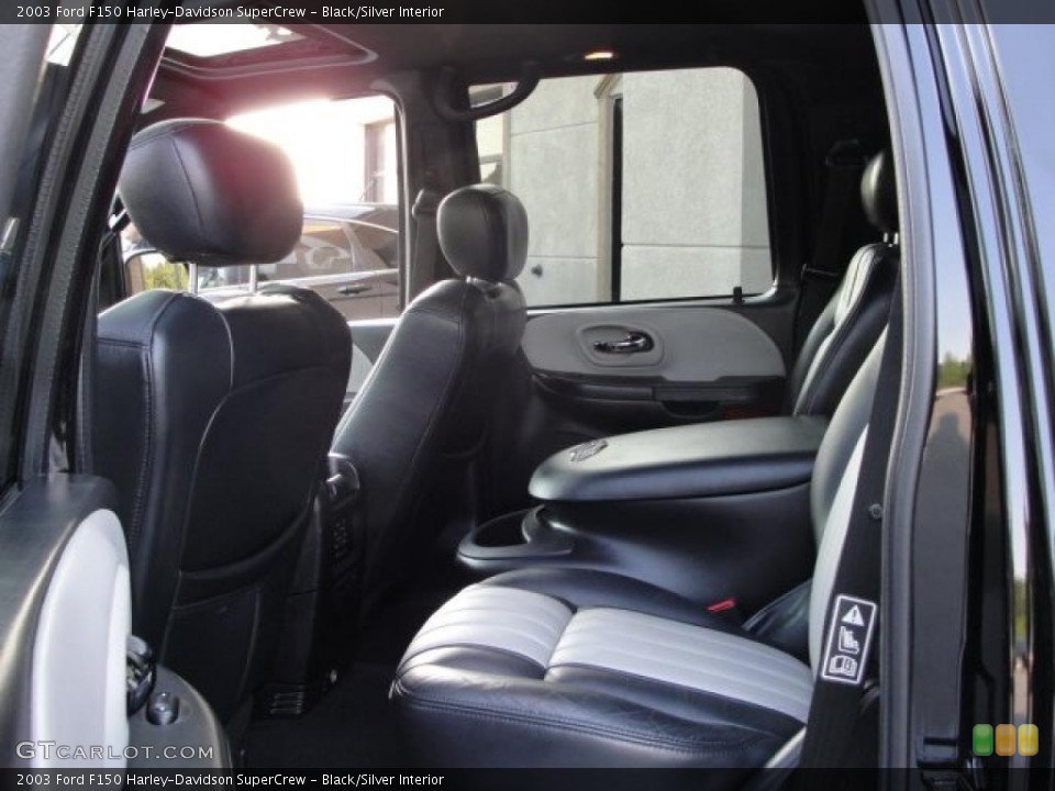 Black/Silver Interior Photo for the 2003 Ford F150 Harley-Davidson SuperCrew #49751839