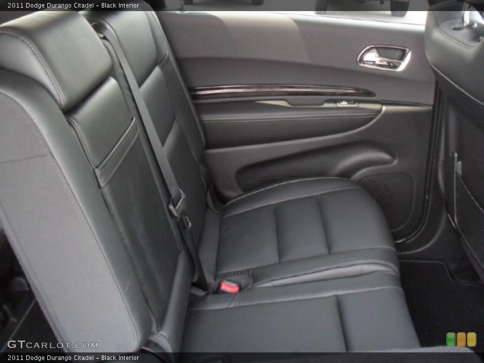 Black Interior Photo for the 2011 Dodge Durango Citadel #49753792