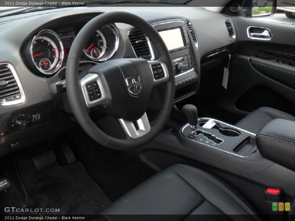 Black Interior Photo for the 2011 Dodge Durango Citadel #49753894