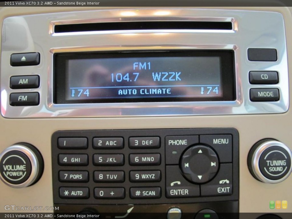 Sandstone Beige Interior Controls for the 2011 Volvo XC70 3.2 AWD #49754677