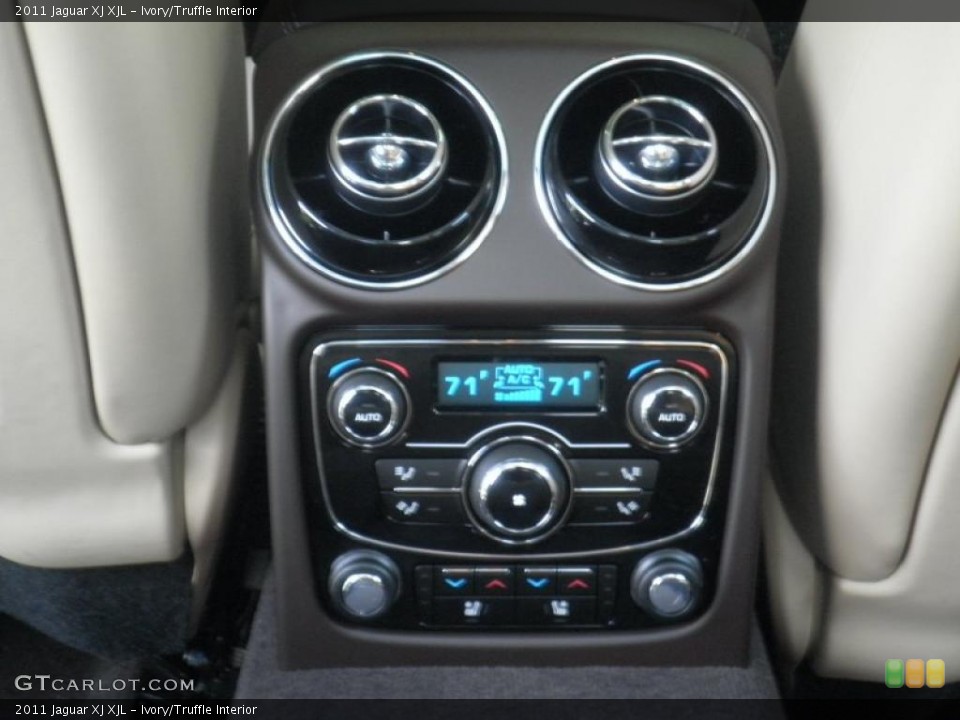 Ivory/Truffle Interior Controls for the 2011 Jaguar XJ XJL #49756528