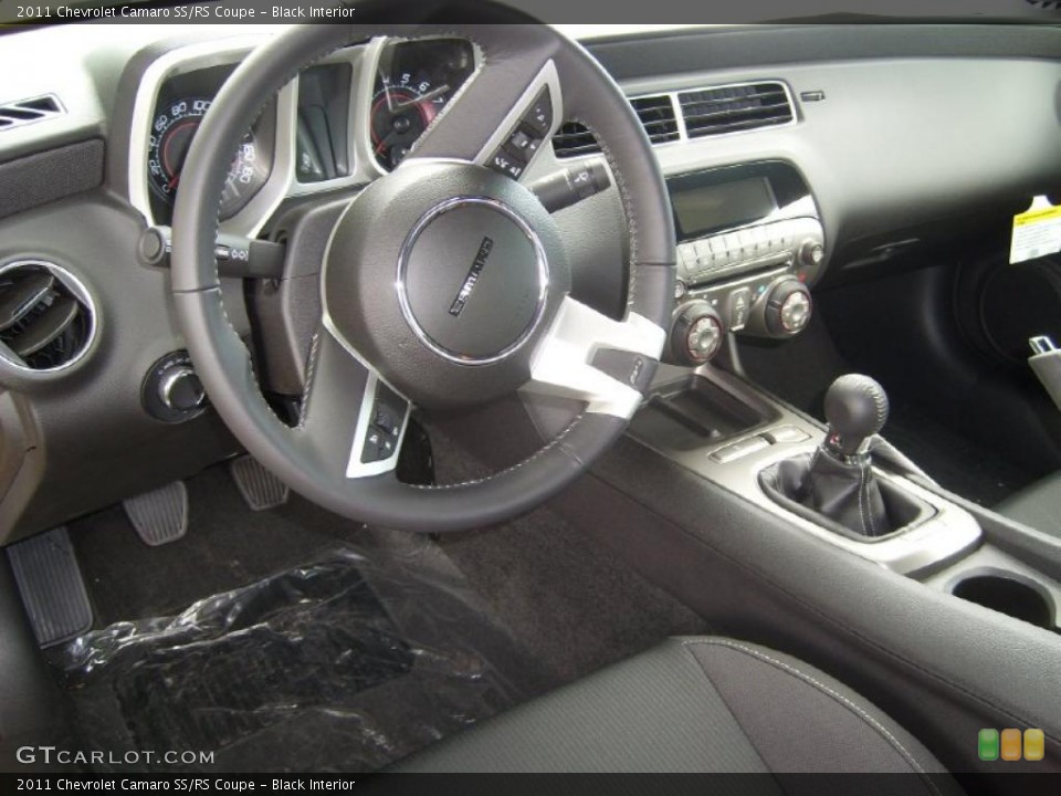Black Interior Photo for the 2011 Chevrolet Camaro SS/RS Coupe #49758532