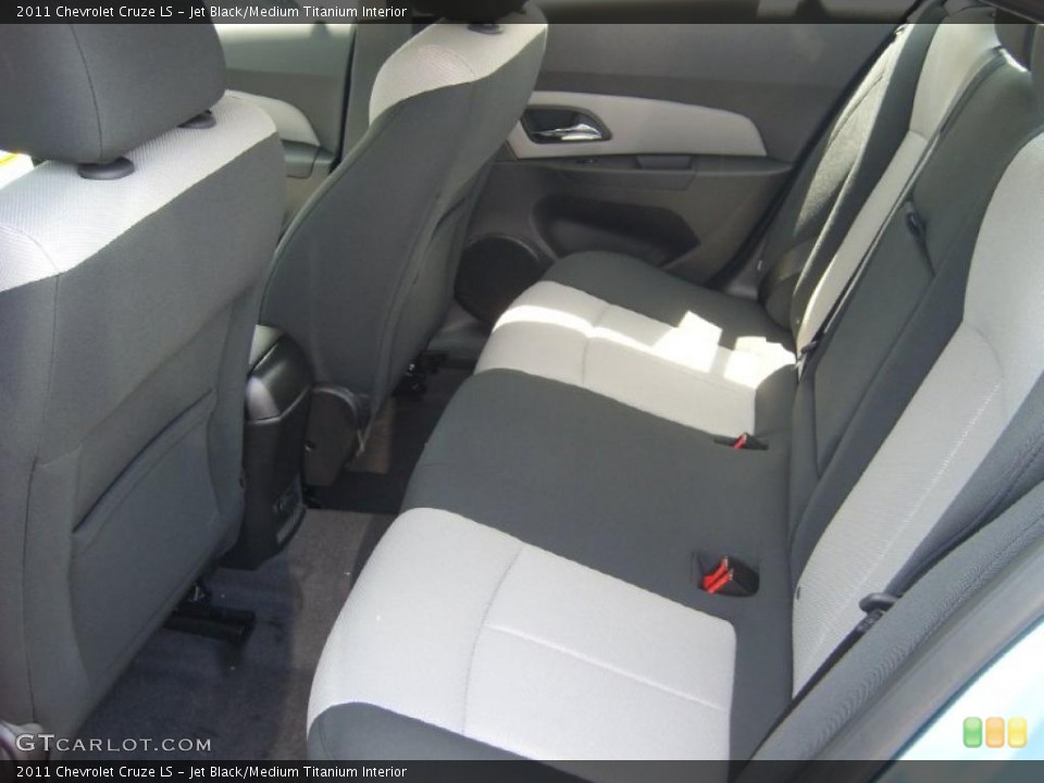 Jet Black/Medium Titanium Interior Photo for the 2011 Chevrolet Cruze LS #49759168