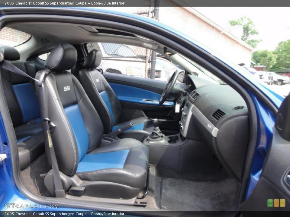 Ebony/Blue Interior Photo for the 2005 Chevrolet Cobalt SS Supercharged Coupe #49760323