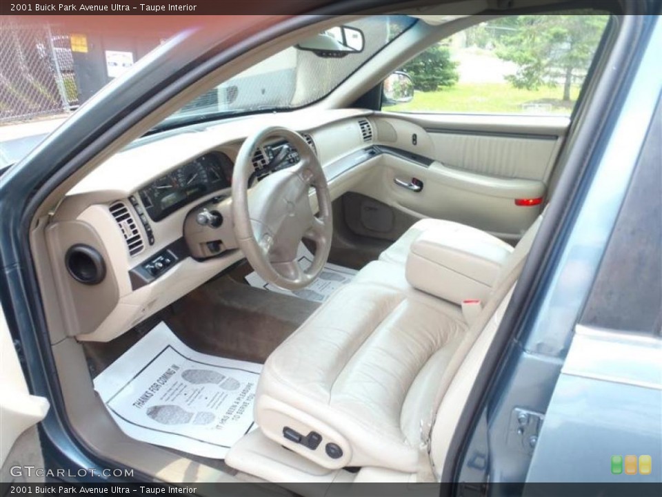 Taupe Interior Photo for the 2001 Buick Park Avenue Ultra #49761367