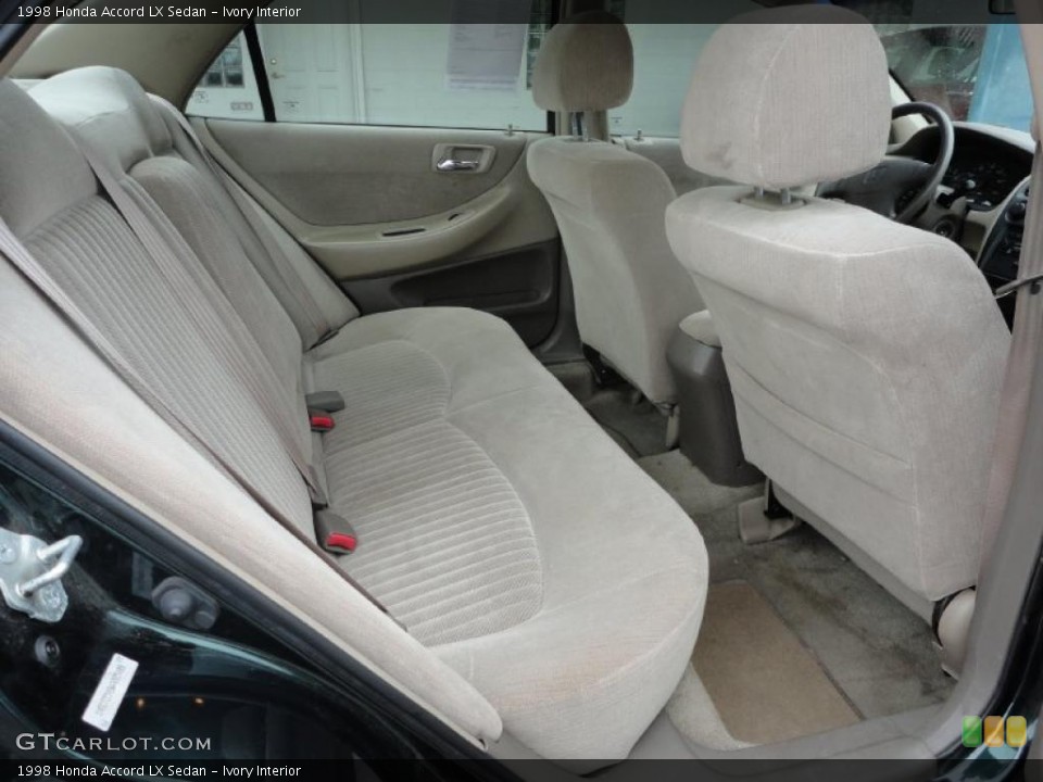 Ivory Interior Photo for the 1998 Honda Accord LX Sedan #49764466